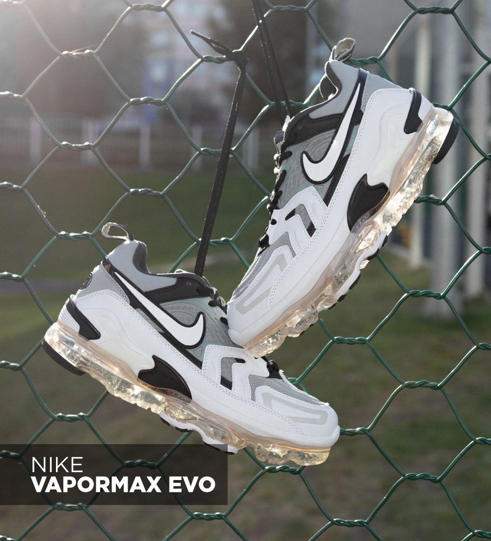 NIKE AIR VAPORMAX EVO